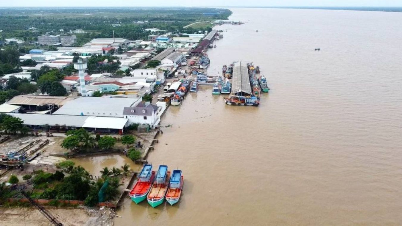 Hệ thống khu công nghiệp: hình thành trục sản xuất - logistics quy mô lớn